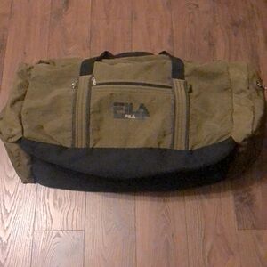 Fila Vintage Duffle Bag Olive Green Gym Travel Duffle Equipment Bag